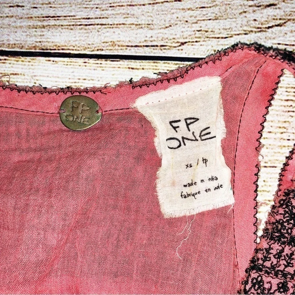 Free People FP One Calypso Dress Sleeveless Pink Relaxed Fit Tasseled Size XS